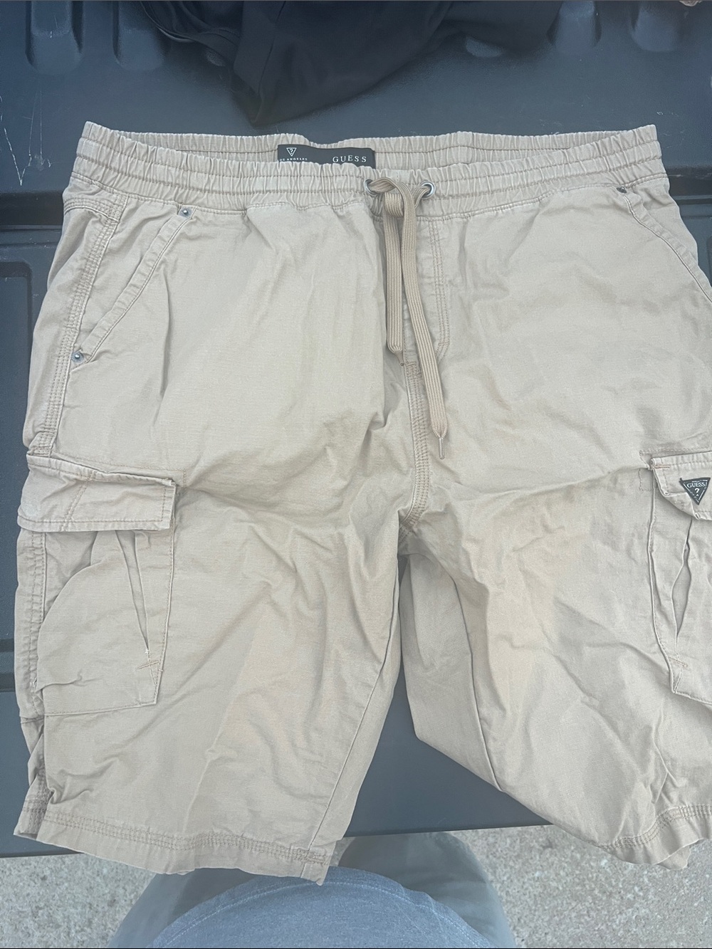 GUESS Men’s Beige Cargo Shorts with Drawstring Waist